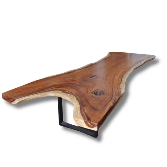 Silenciosa Table