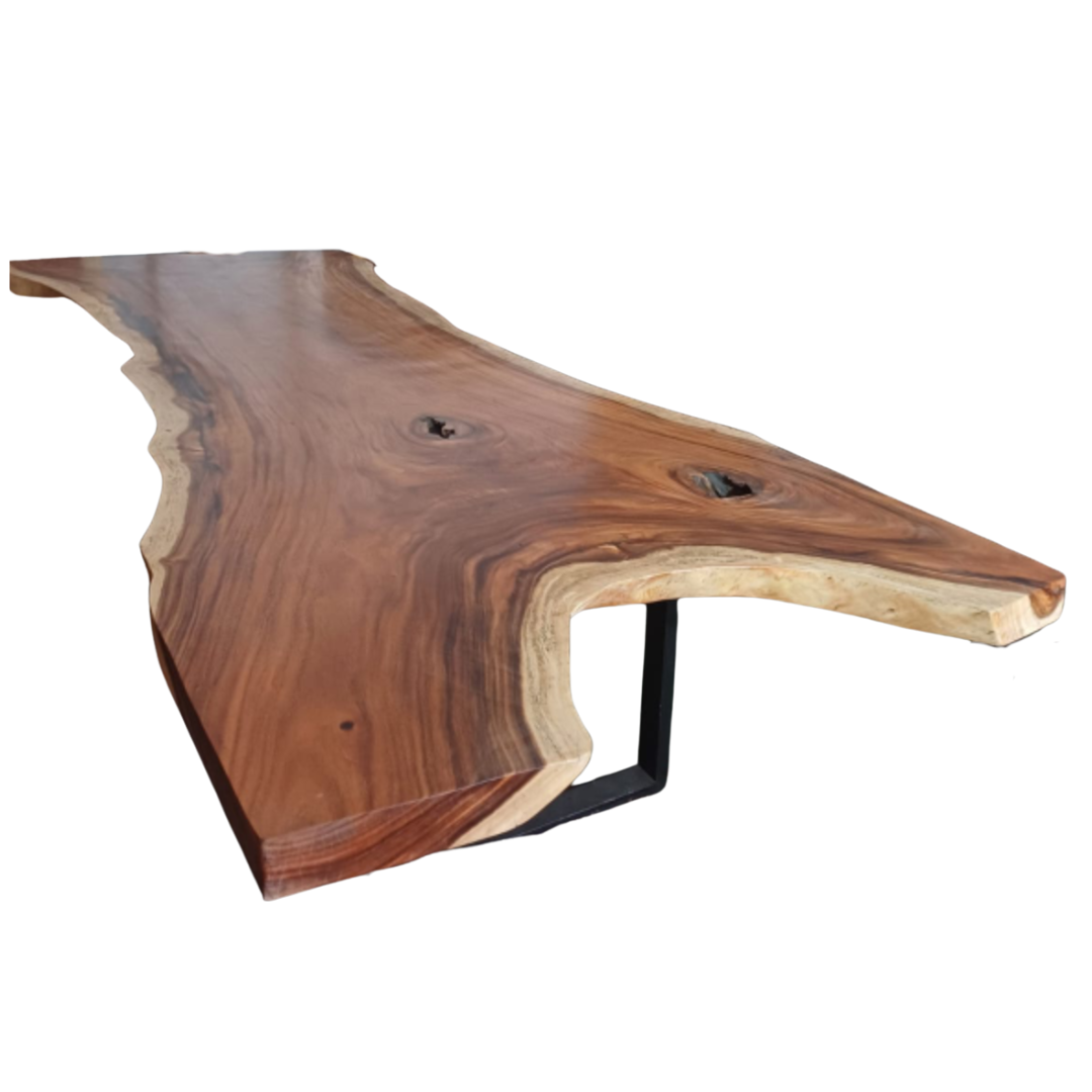 Silenciosa Table