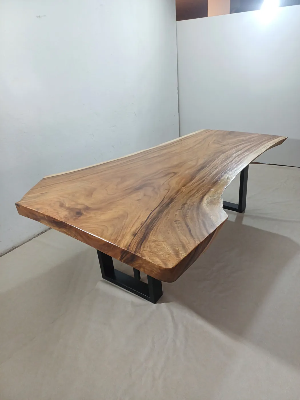 Live edge Saman wood the forest table