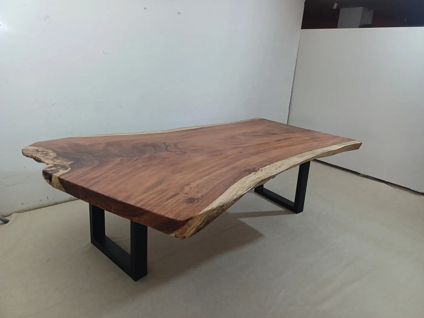 Live edge Saman wood the lark table