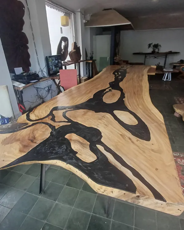 Live edge Saman wood the sierra table